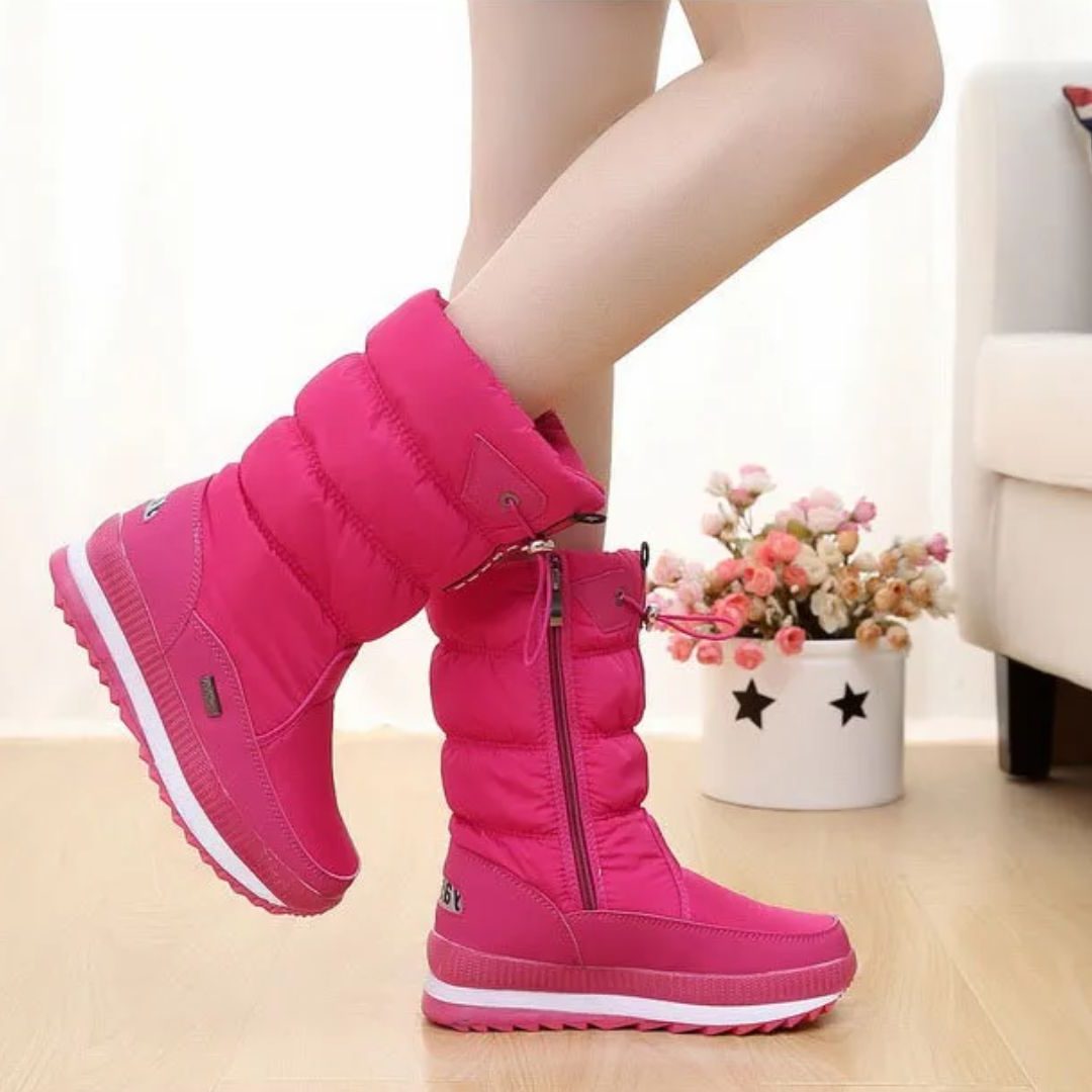 Women's Quilted Snow Boots with Zipper Closure