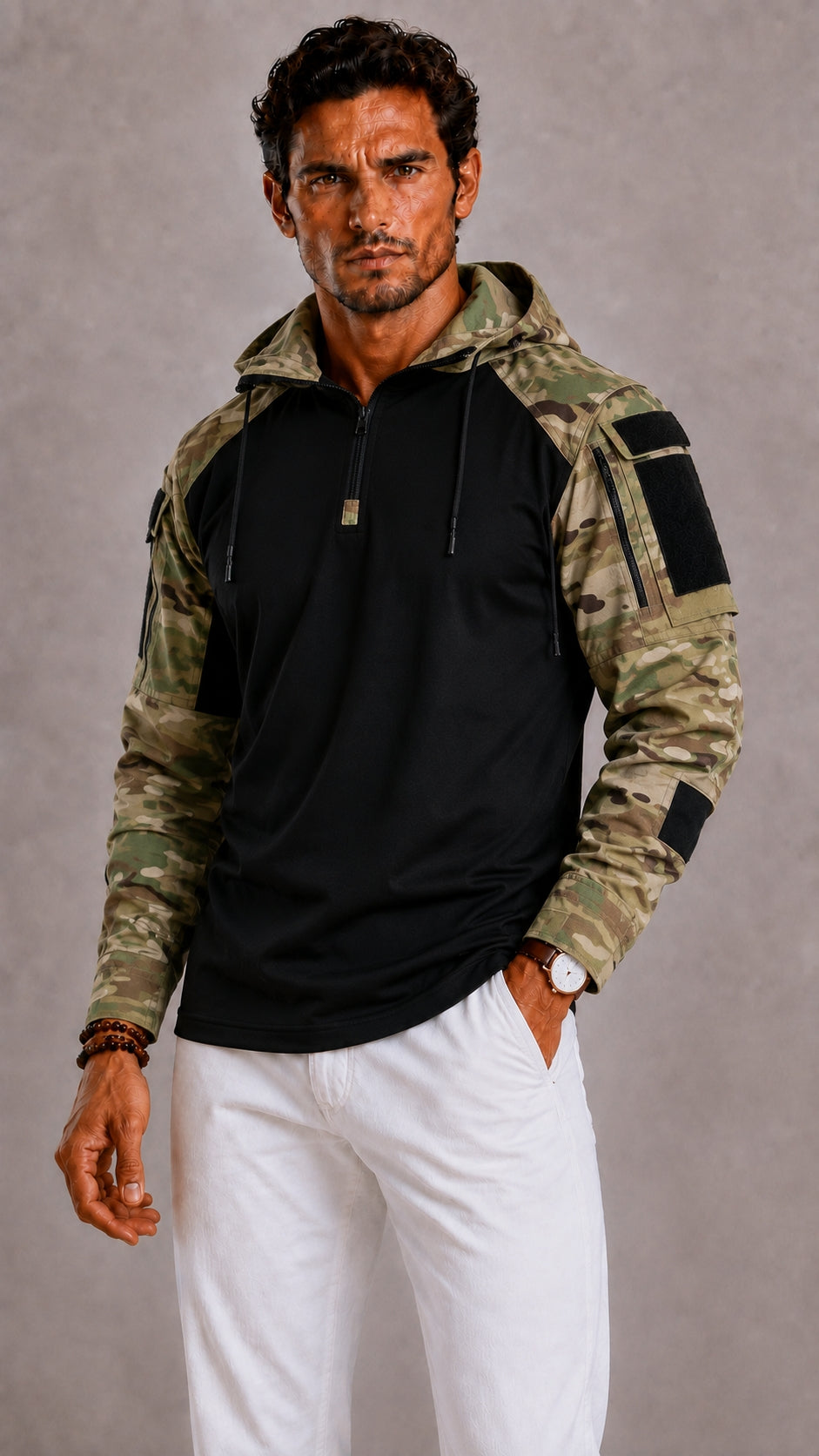 Men's hoodie with slim fit and practical pockets for comfort