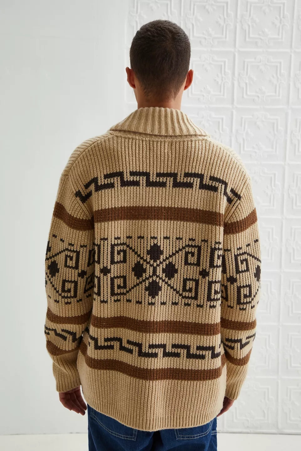 Men's Cardigan with Jacquard Pattern and Shawl Collar