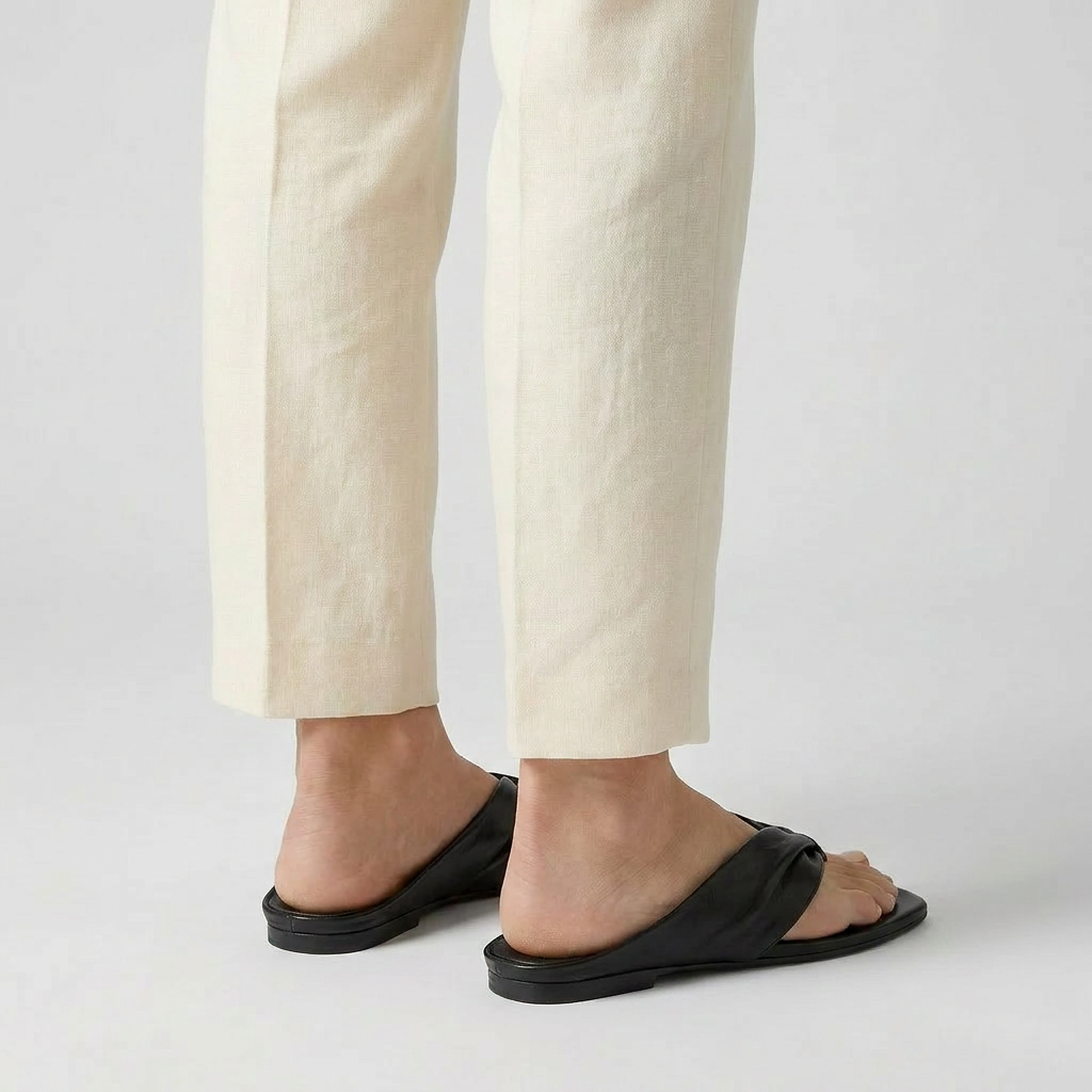 OLDMONEYLOOK | Women’s Heritage Cowhide Leather Flip Flops