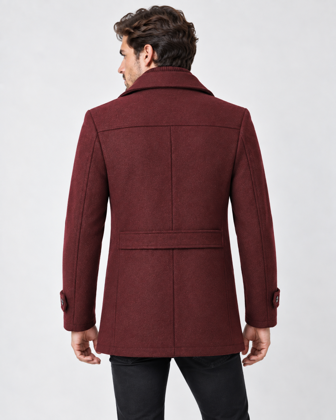 Warm Winter Coat for Men with Textured Collar for Cold Days
