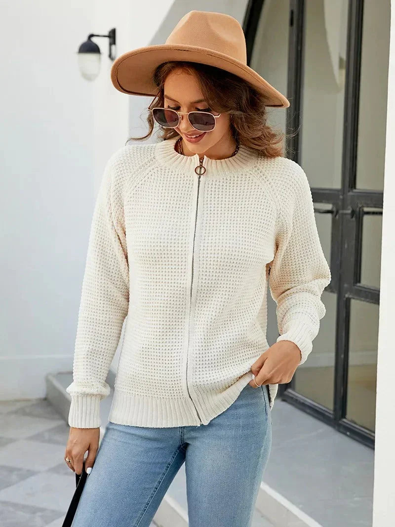 Classic Women's Zip-Up Cardigan for Everyday Wear