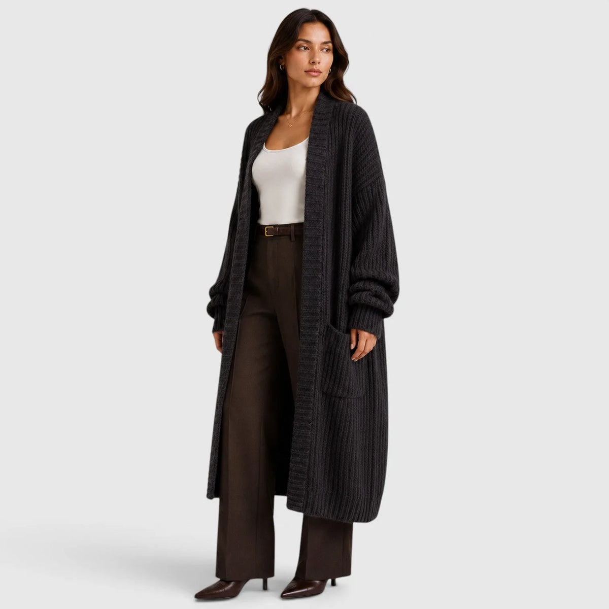 Long Women's Knitted Waistcoat with Pockets