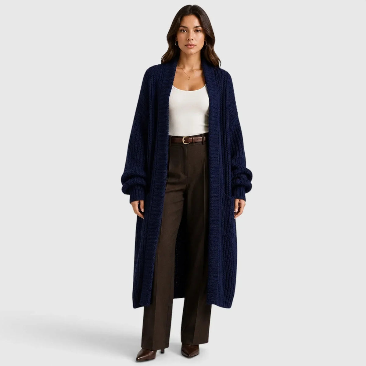 Long Women's Knitted Waistcoat with Pockets