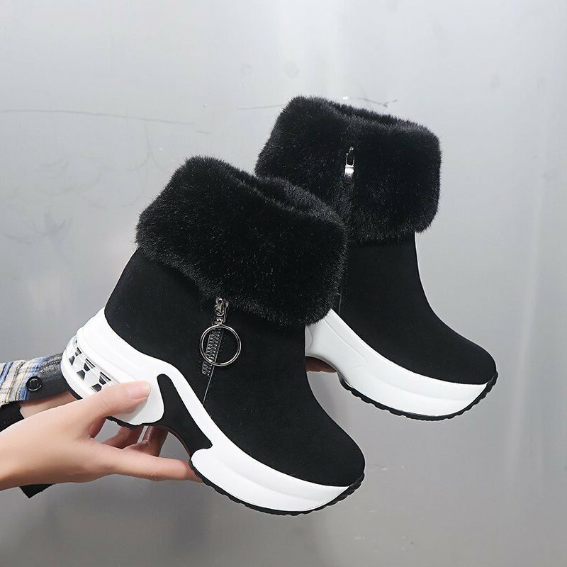 Women's Fur-Lined Platform Boots