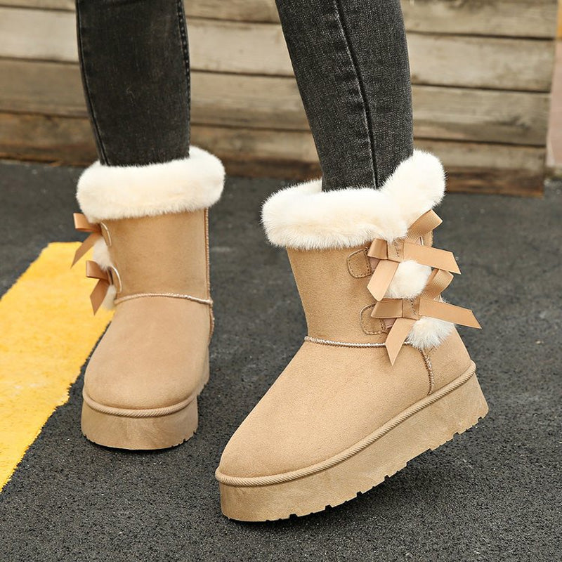 Women's Cozy Fur-Lined Boots with Stylish Bow Accents