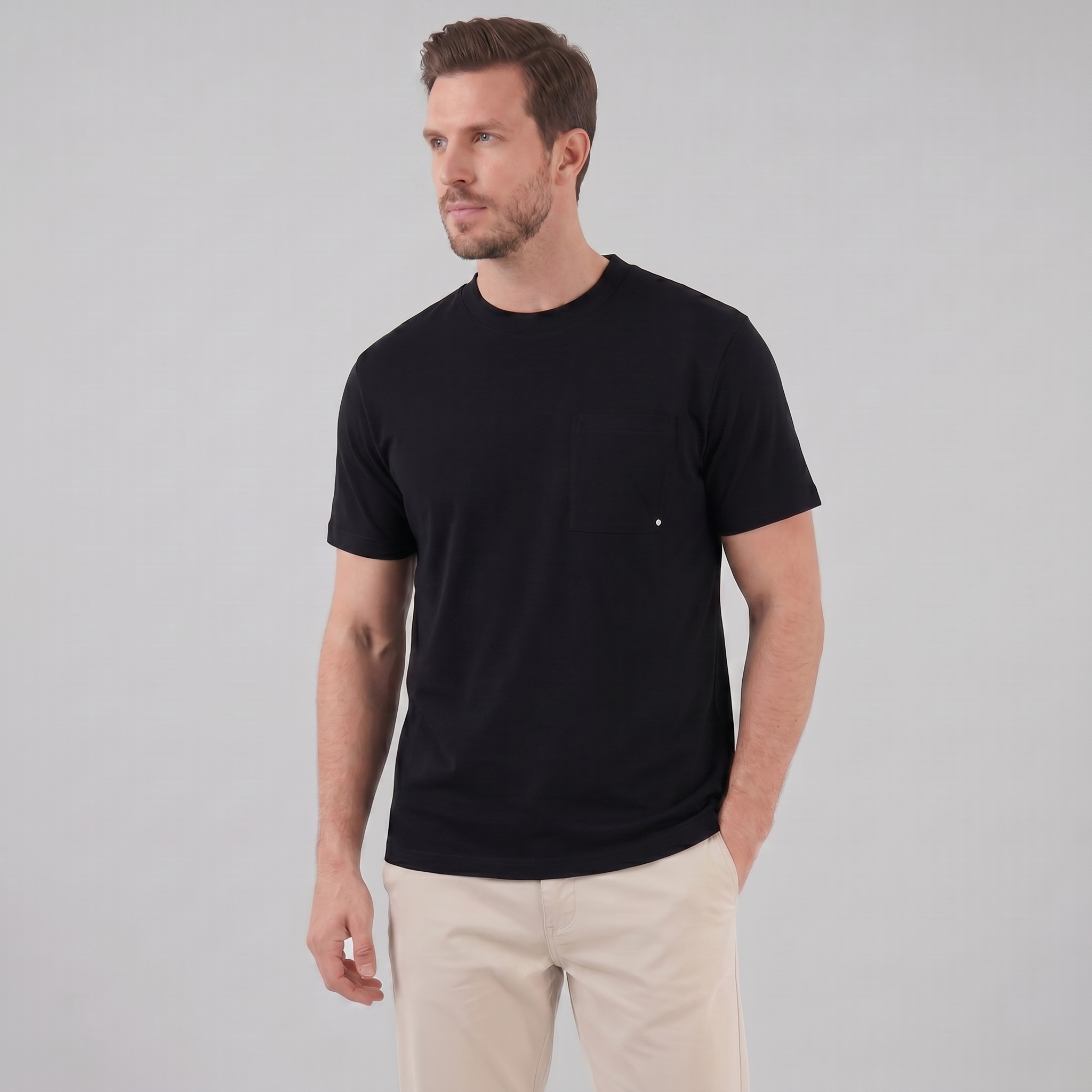 Men's Relaxed Fit Chest Pocket Casual T-Shirt