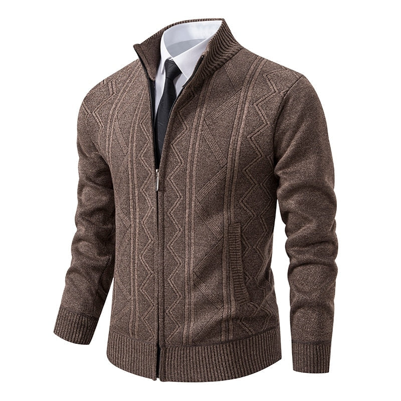 Warm Knitted Men's Gilet with Stand-Up Collar and Zigzag Pattern