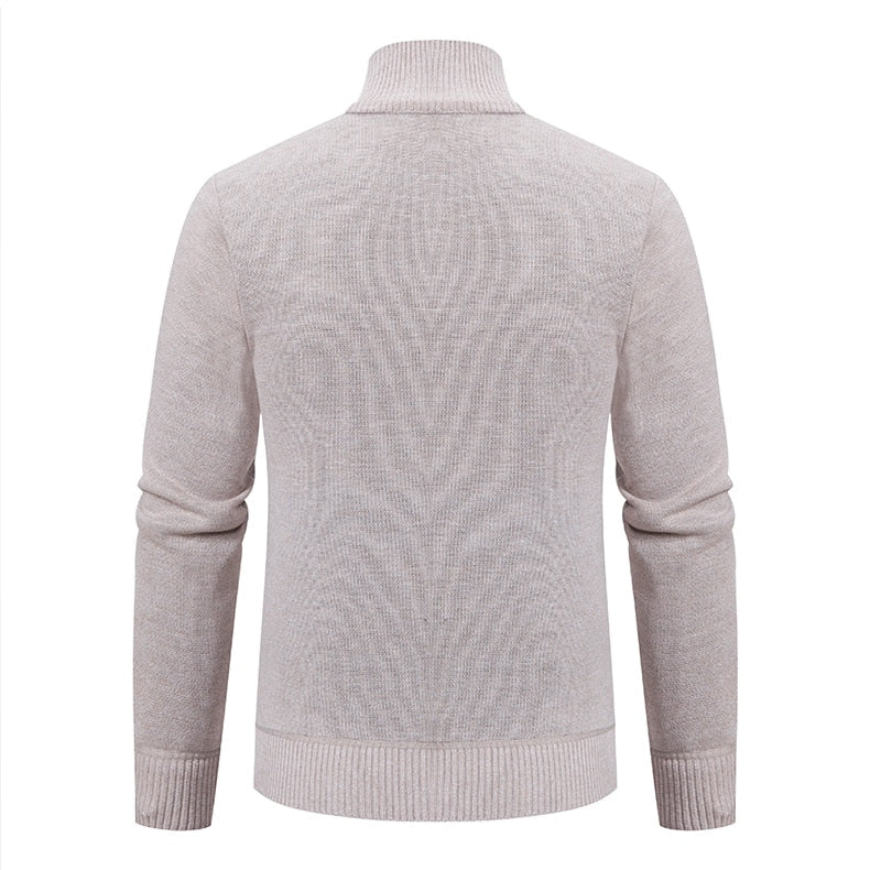 Warm Knitted Men's Gilet with Stand-Up Collar and Zigzag Pattern