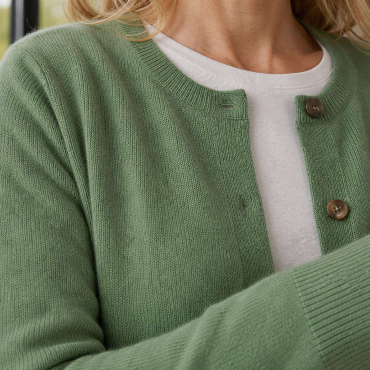 Women's Button-Up Knit Crew Neck Cardigan