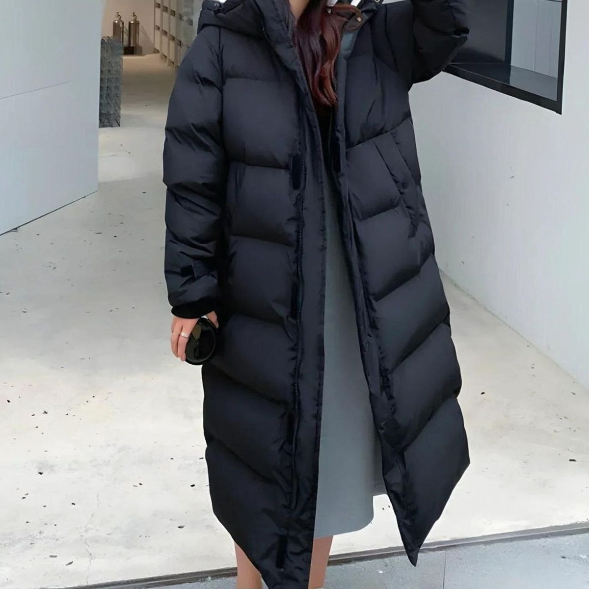 Victoria | Women's Hooded Windproof Long Puffer Jacket