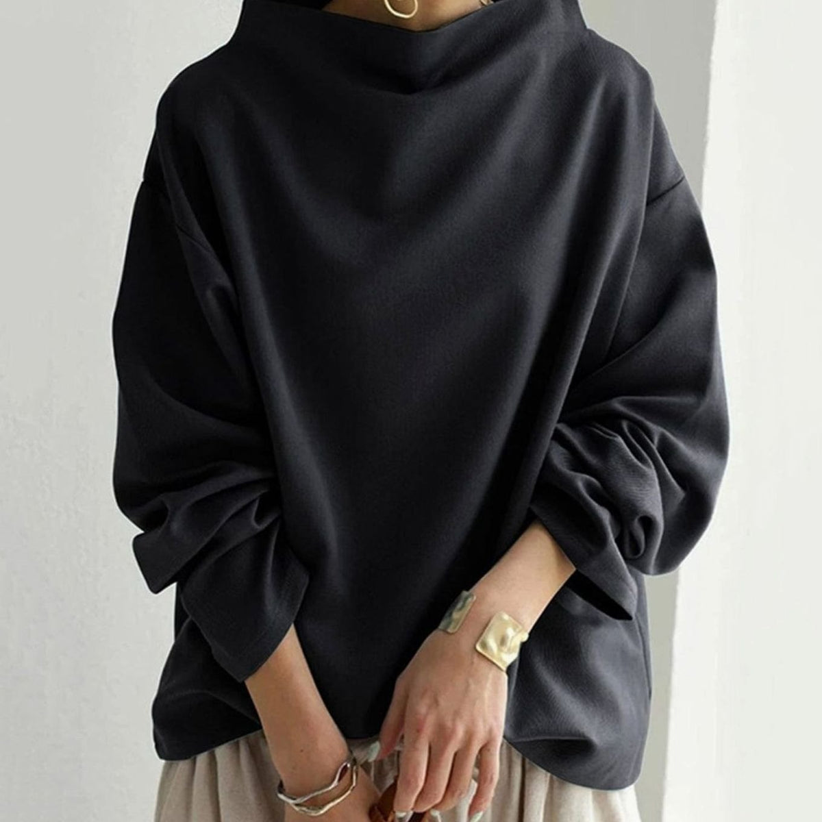 Amelia | Women's Cozy Oversized High-Neck Turtleneck Sweater