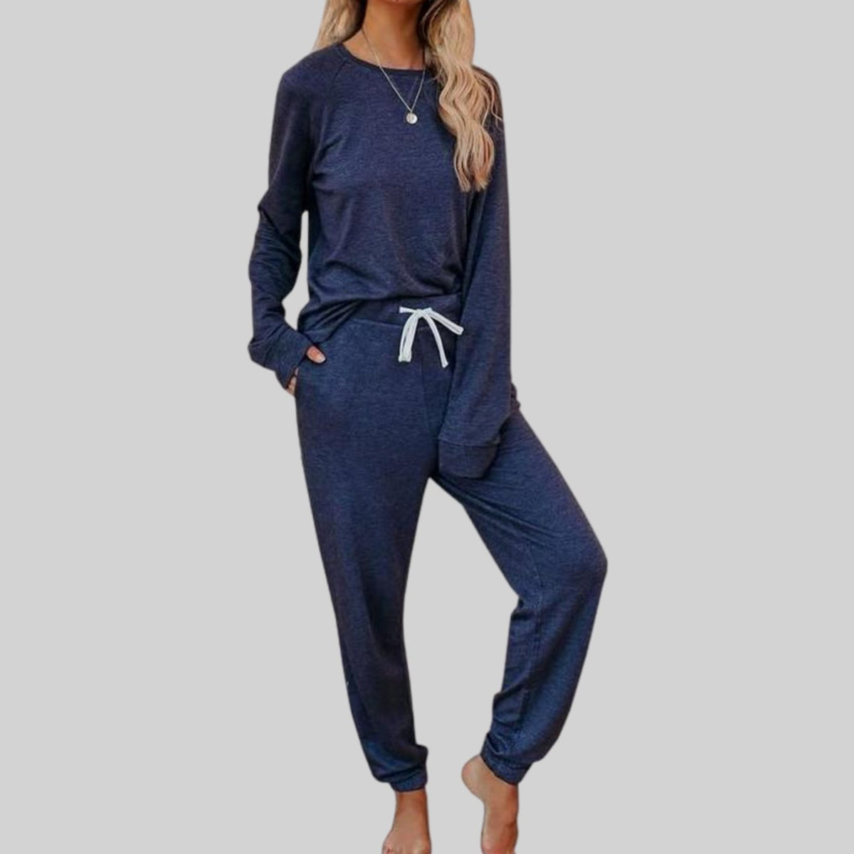 Olivia | Women's Long Sleeve Sweatshirt and Jogger Lounge Set