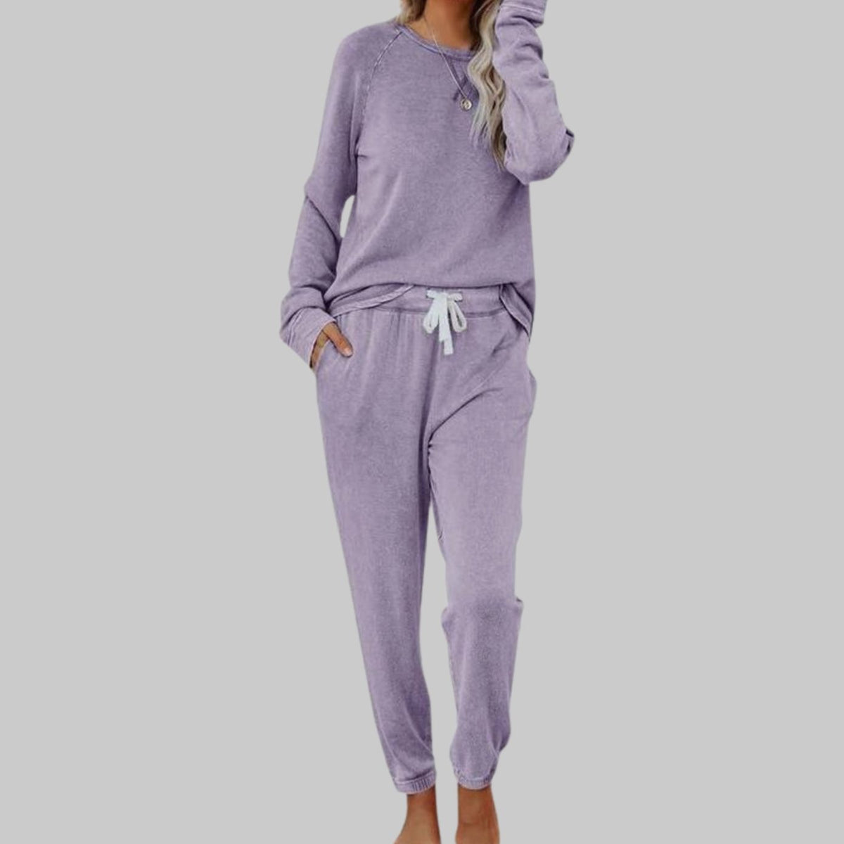 Olivia | Women's Long Sleeve Sweatshirt and Jogger Lounge Set